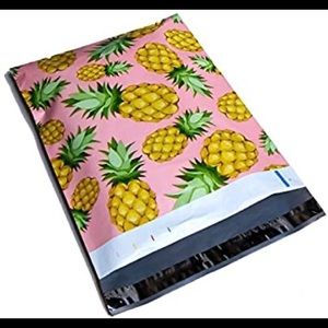75 (10 x 13) poly mailers - pineapple
